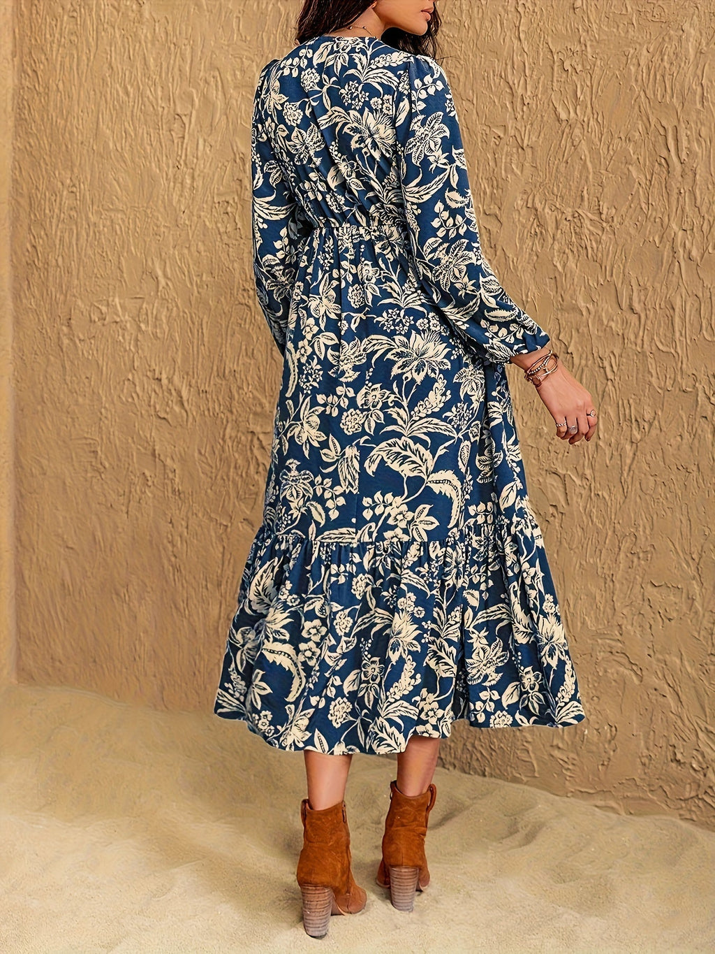 ARIA | FLORAL LACE DRESS