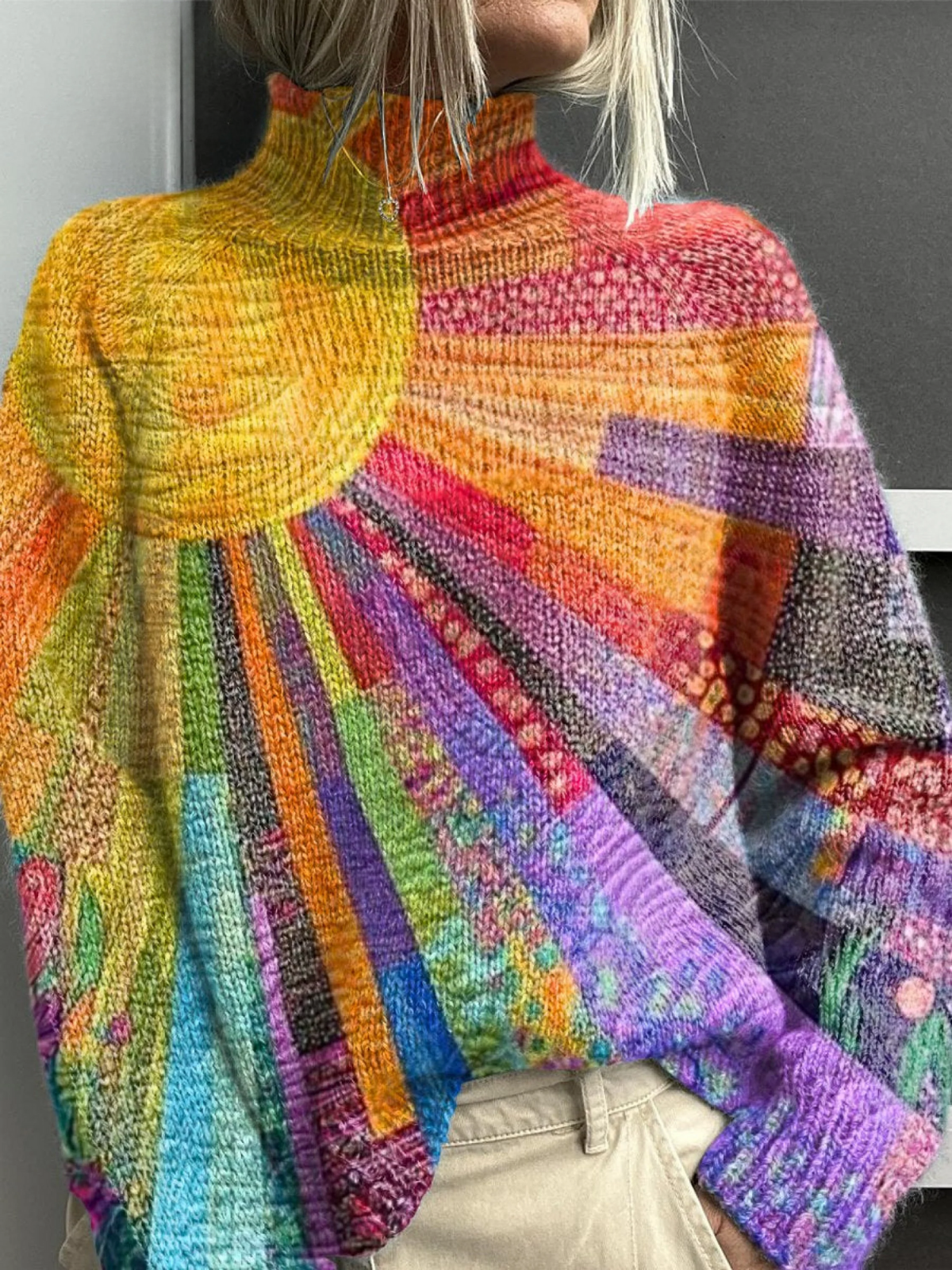 ALICE | COLOURFUL SUN COLLAGE PRINT TURTLENECK